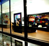 National Art Glass Collection - Accommodation Brunswick Heads