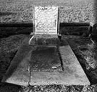 Grave of Yuranigh - Accommodation Brunswick Heads