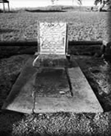 Grave Of Yuranigh - Accommodation Brunswick Heads 0