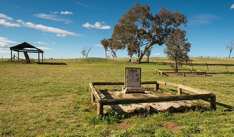 Yuranighs Aboriginal Grave Historic Site - Accommodation Brunswick Heads 1