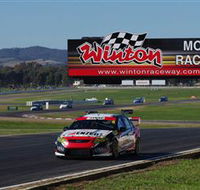 Winton Motor Raceway - Accommodation Brunswick Heads
