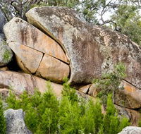 Frog Rock - Accommodation Brunswick Heads