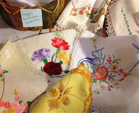 Mountain Blue Vintage Linen - Accommodation Brunswick Heads 2