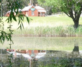 Queanbeyan Art Society - Accommodation Brunswick Heads 0