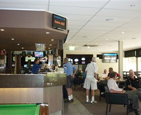 Queanbeyan Golf Club - Accommodation Brunswick Heads 1