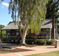 Hay Cottage Arts and Crafts Association Incorporated - Accommodation Brunswick Heads