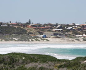 Back Beach - Geraldton - Accommodation Brunswick Heads 0