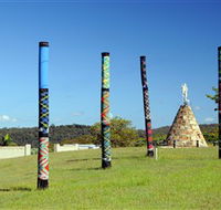Maclean Tartan Power Poles - Accommodation Brunswick Heads