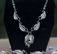 Australian Wildflower Jewellery Gallery - Accommodation Brunswick Heads
