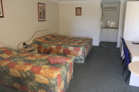 Golfview Motor Inn - Accommodation Brunswick Heads 3