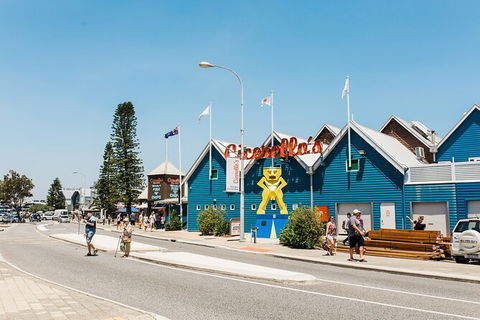 Fremantle Hop-On Hop-Off Tram Tour - Accommodation Brunswick Heads 8