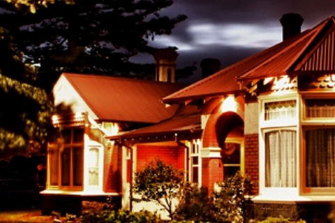 Altona Homestead Ghost Tour - Accommodation Brunswick Heads 4