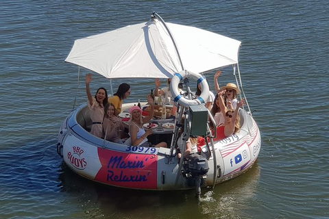 Adelaide 2-Hour BBQ Boat Hire For 10 People - Accommodation Brunswick Heads 2