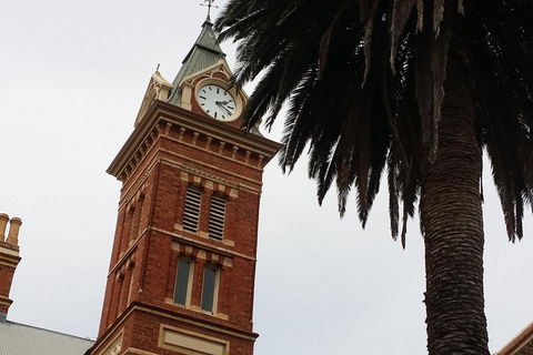 Adelaide Walking Tour: Hills, Squares And Parklands - Accommodation Brunswick Heads 5