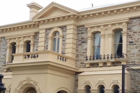 Adelaide Walking Tour: Hills, Squares And Parklands - Accommodation Brunswick Heads 4