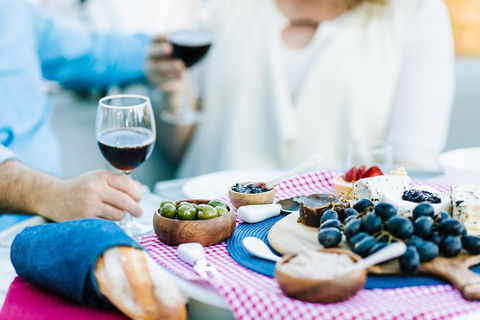 Adelaide 2-hour BBQ Boat Hire For 2 People - Accommodation Brunswick Heads 1