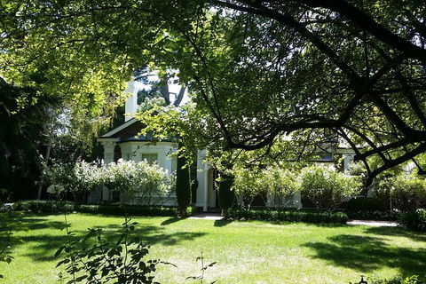 Adelaide Walking Tour: East End Escapade - Accommodation Brunswick Heads 8