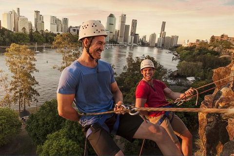 Abseiling The Kangaroo Point Cliffs In Brisbane - Accommodation Brunswick Heads 0