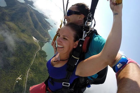 Airlie Beach Tandem Skydive - Accommodation Brunswick Heads 3