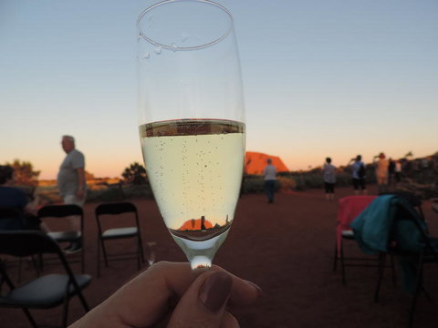 Uluru And Kata Tjuta Experience With BBQ Dinner - Accommodation Brunswick Heads 2