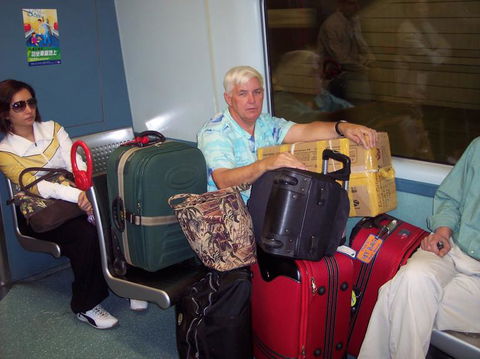 Airport Shuttle Transfer From Sydney City To Sydney Airport - Accommodation Brunswick Heads 3
