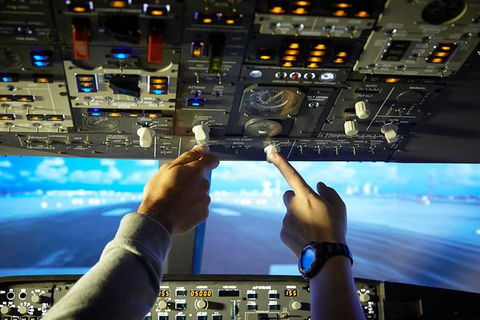 Airliner-737 - 30 Minutes - Flight Simulator Experience - Accommodation Brunswick Heads 0