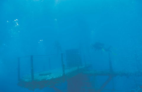 HMAS Perth - Accommodation Brunswick Heads 0