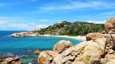 Horseshoe Bay - Bowen - Accommodation Brunswick Heads 1