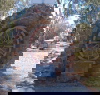 Jindera Pioneer Cairn - Accommodation Brunswick Heads