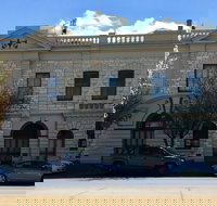 Naracoorte Town Hall - Accommodation Brunswick Heads