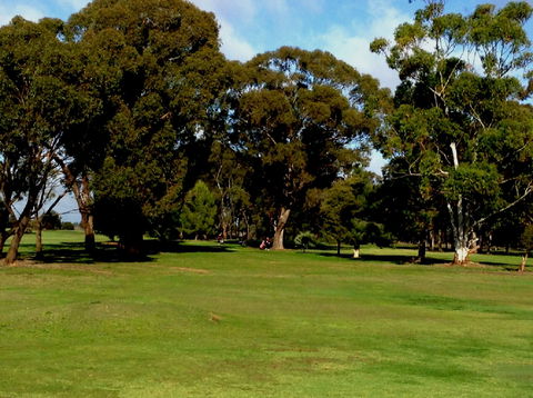 Nathalia Golf Club - Accommodation Brunswick Heads 2