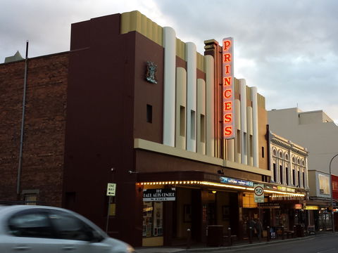 Princess Theatre & Earl Arts Centre - Accommodation Brunswick Heads 0
