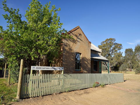 River Captains Cottage - Accommodation Brunswick Heads 0