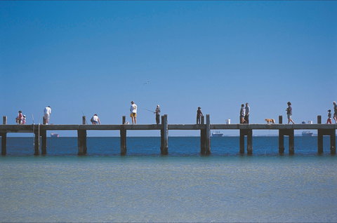 Rockingham Jetty - Accommodation Brunswick Heads 2