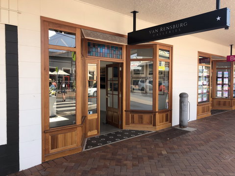 Van Rensburg Galleries - Accommodation Brunswick Heads 0