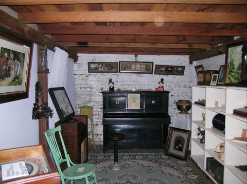 Zara Clark Museum - Accommodation Brunswick Heads 2