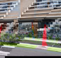 Finite Gallery - Accommodation Brunswick Heads