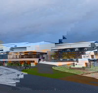 Varias Restaurant and Function Centre at the Queensland College of Wine Tourism - Accommodation Brunswick Heads