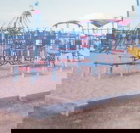 Edithburgh Playground - Accommodation Brunswick Heads
