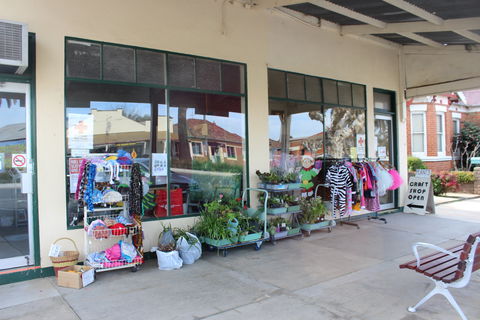 Culcairn Red Cross Craft Shop - Accommodation Brunswick Heads 0