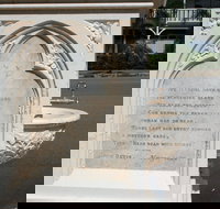 Mary Watson Monument Cooktown - Accommodation Brunswick Heads