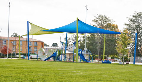 Queen Elizabeth Ll Park Queanbeyan - Accommodation Brunswick Heads 1