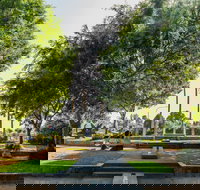 Sculpture Garden Campbelltown - Accommodation Brunswick Heads