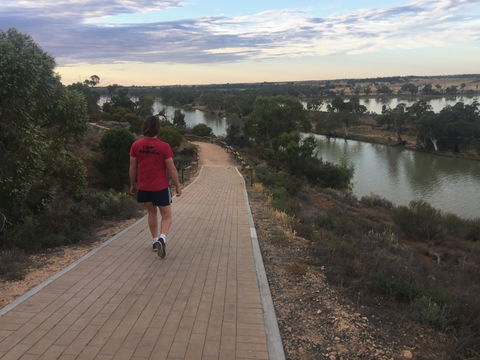 Waikerie Rotary Cliff Top Walk - Accommodation Brunswick Heads 0