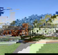 Mawson Park Campbelltown - Accommodation Brunswick Heads