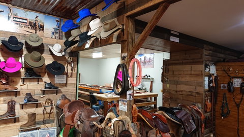 Simon Martin Whips & Leathercraft - Accommodation Brunswick Heads 2