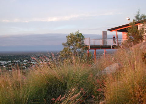 Towers Hill Lookout And Amphitheatre - Accommodation Brunswick Heads 1