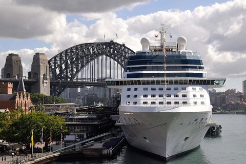 Airport Shuttle Transfer From Sydney Airport To Circular Quay Cruise Terminal - Accommodation Brunswick Heads 0