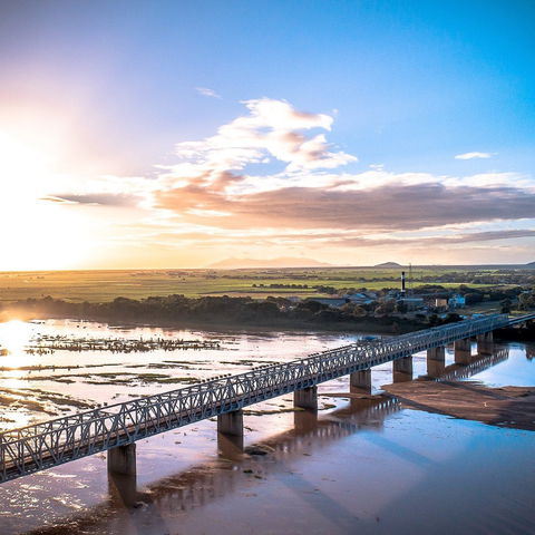 Burdekin River Bridge - Accommodation Brunswick Heads 0