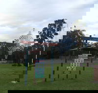 Luke Park and Jerilderie Lake - Accommodation Brunswick Heads